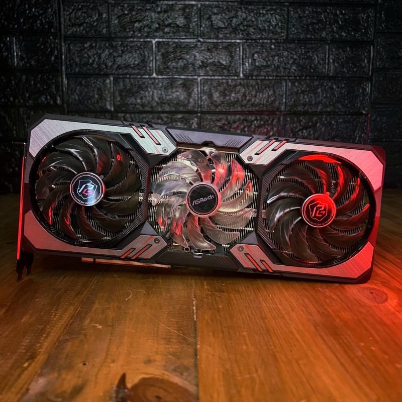 Placa de video Rx 6800 16GB (Outlet)